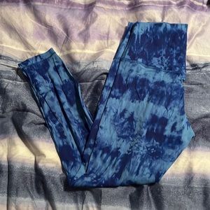 Blue tie dye lululemon align leggings